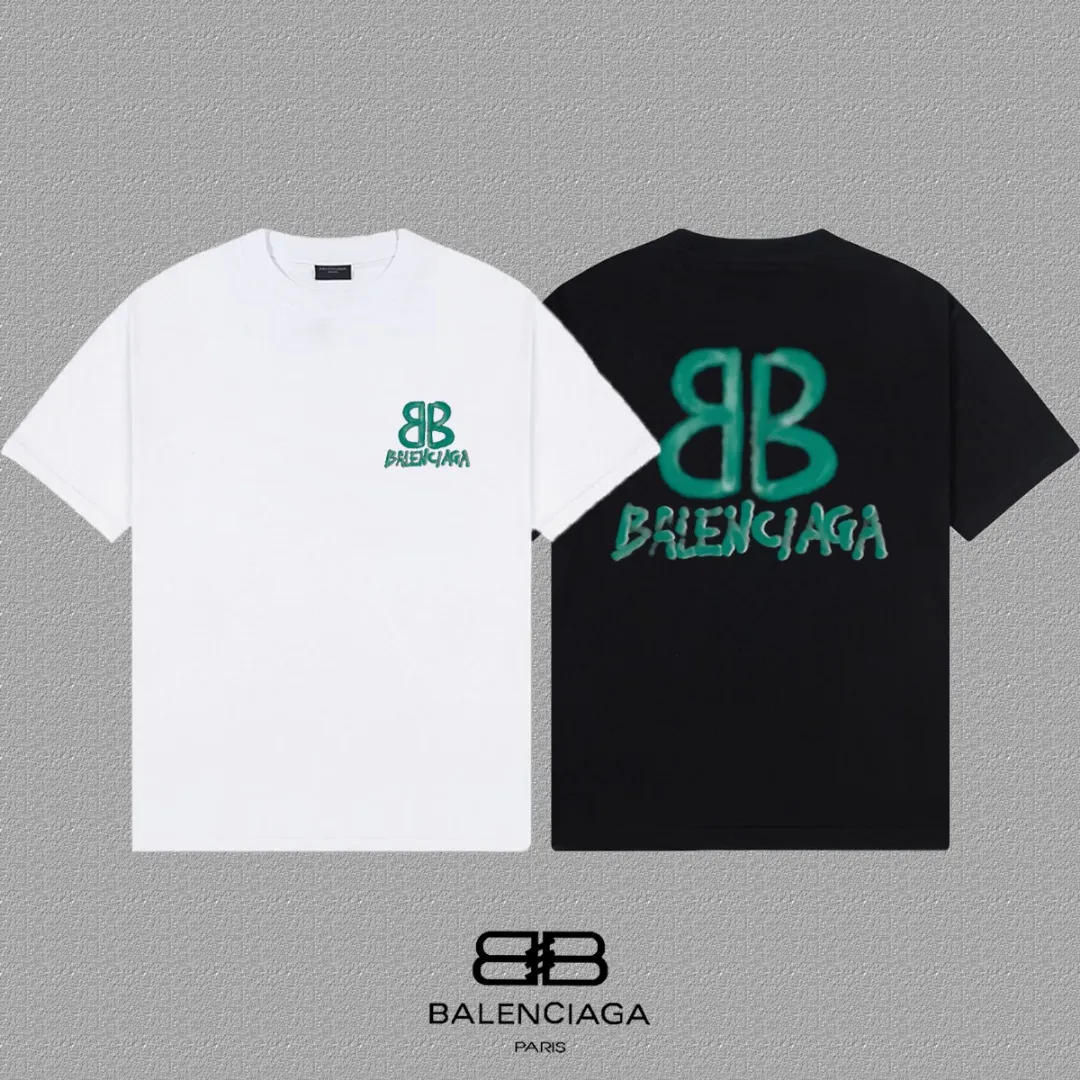 P80✨🔥 BALENCIAGA Paris lettering printed short-sleeved T-shirt. Custom-woven and dyed 300 grams of combed cotton heavyweight fabric. Zero color difference in threads. Perfect details. Different from the current currency version. Welcome to compare. Same Style for men and women. Must-sell in the picture above. Color: White Black Size: 1 2 3 4